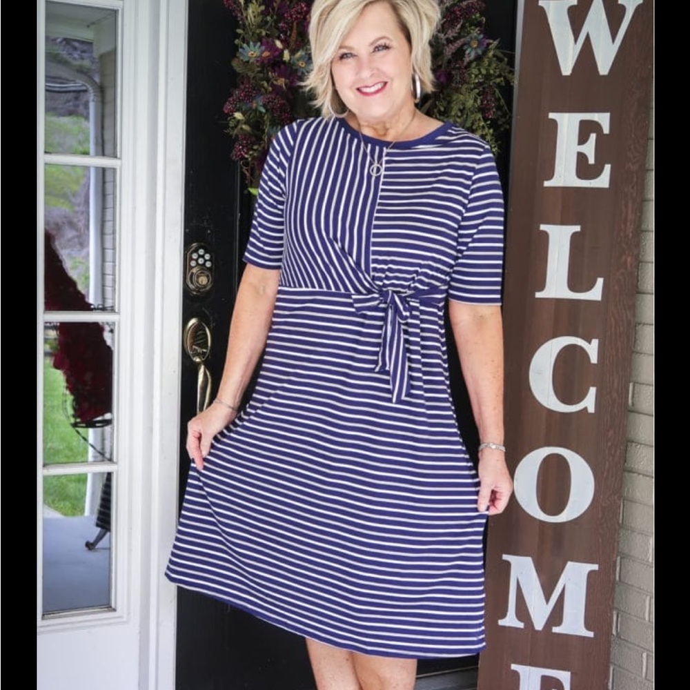 CuddlDuds Striped Navy and White Midi Dress